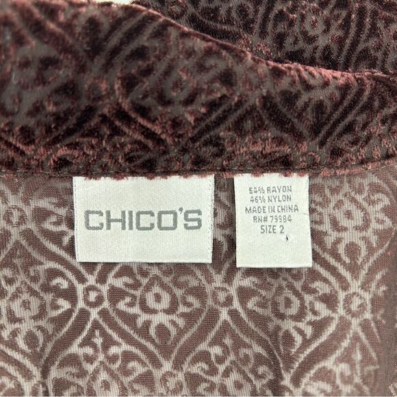 Chico's Sheer Velvet Geometric Long Sleeve Button Down Shirt Blouse Top Size 2 - Picture 3 of 10